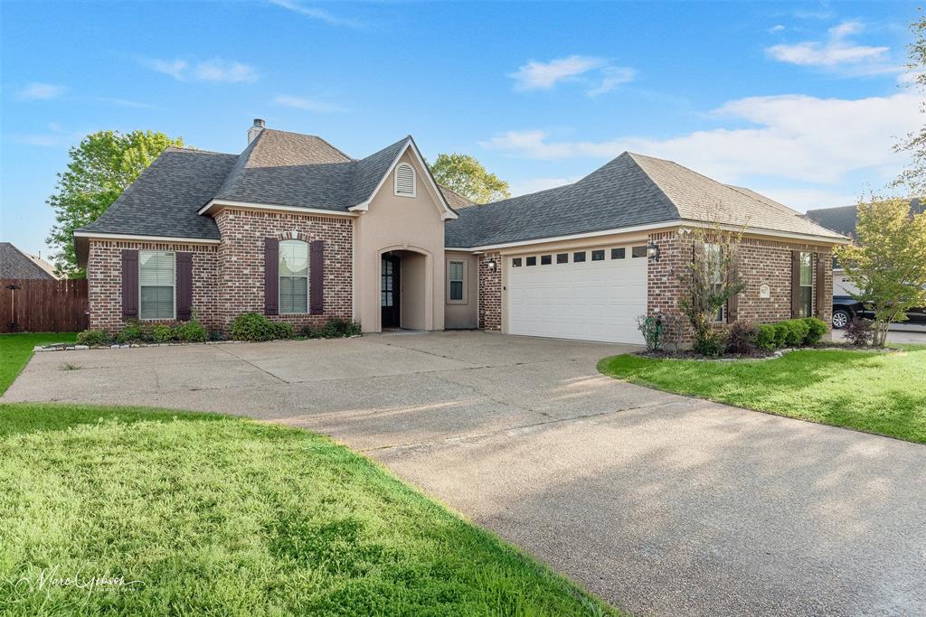 512 Half Moon Lane Property Photo