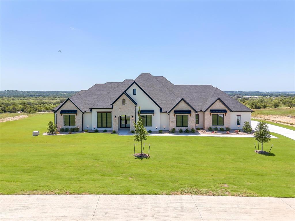 2030 Verona Drive Property Photo 1
