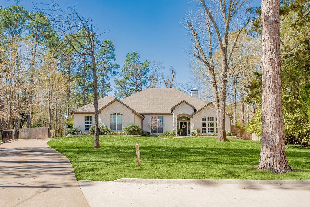 1374 Bridle Path Lane Property Photo