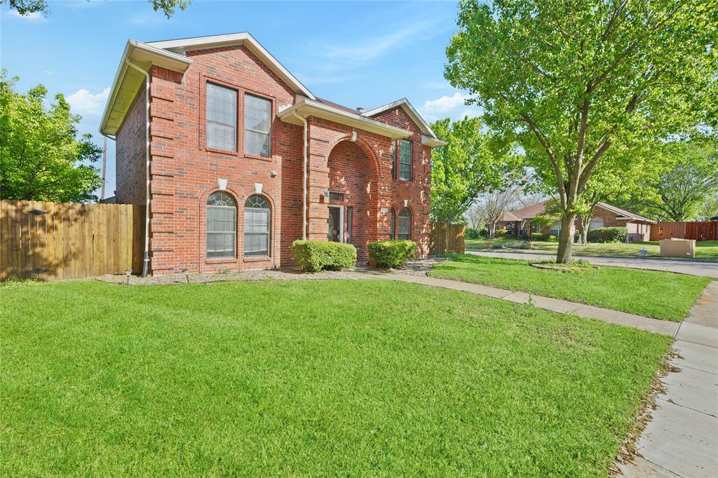 2102 Dana Property Photo