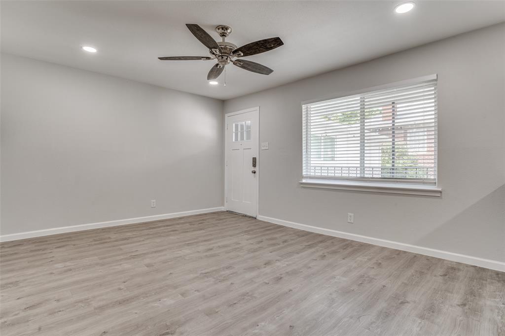 5444 Gaston Avenue Property Photo