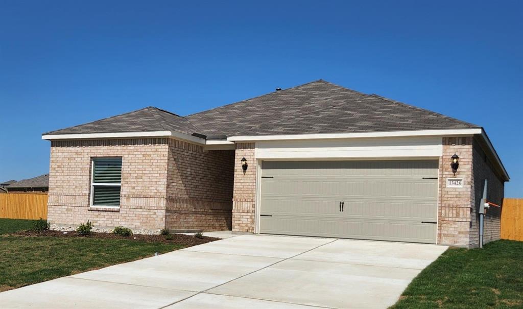 13428 Gitty Up Circle Property Photo