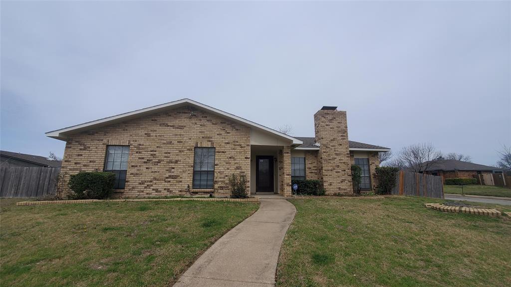 939 Live Oak Drive Property Photo