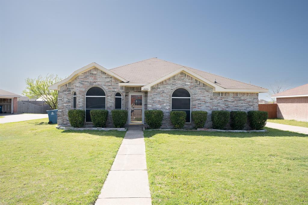 1025 Mockingbird Lane Property Photo