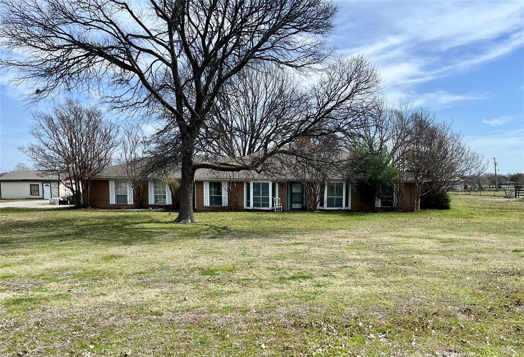 750 Honeysuckle Lane Property Photo