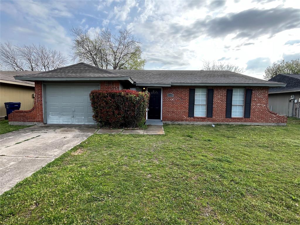 1109 Whiteoak Drive Property Photo