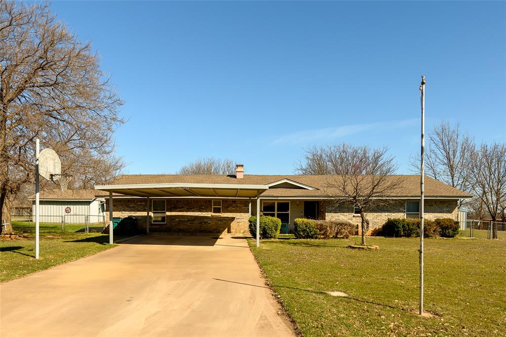 125 Royal Road Property Photo