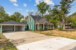 401 S Bois D Arc Street Property Photo