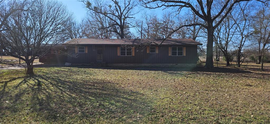 301 County Road 1619 Property Photo