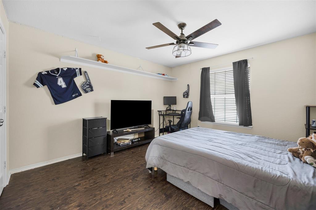 313 Angela Drive Property Photo 15