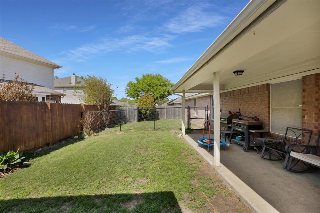 313 Angela Drive Property Photo 21