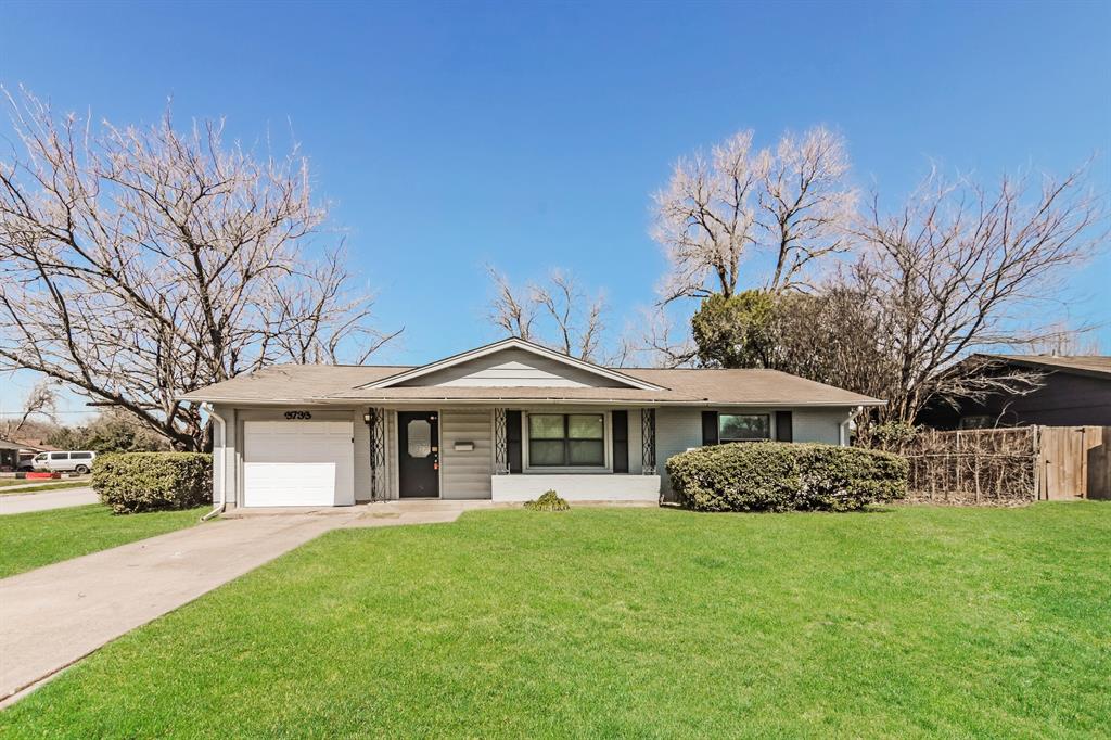 3733 Strayhorn Drive Property Photo