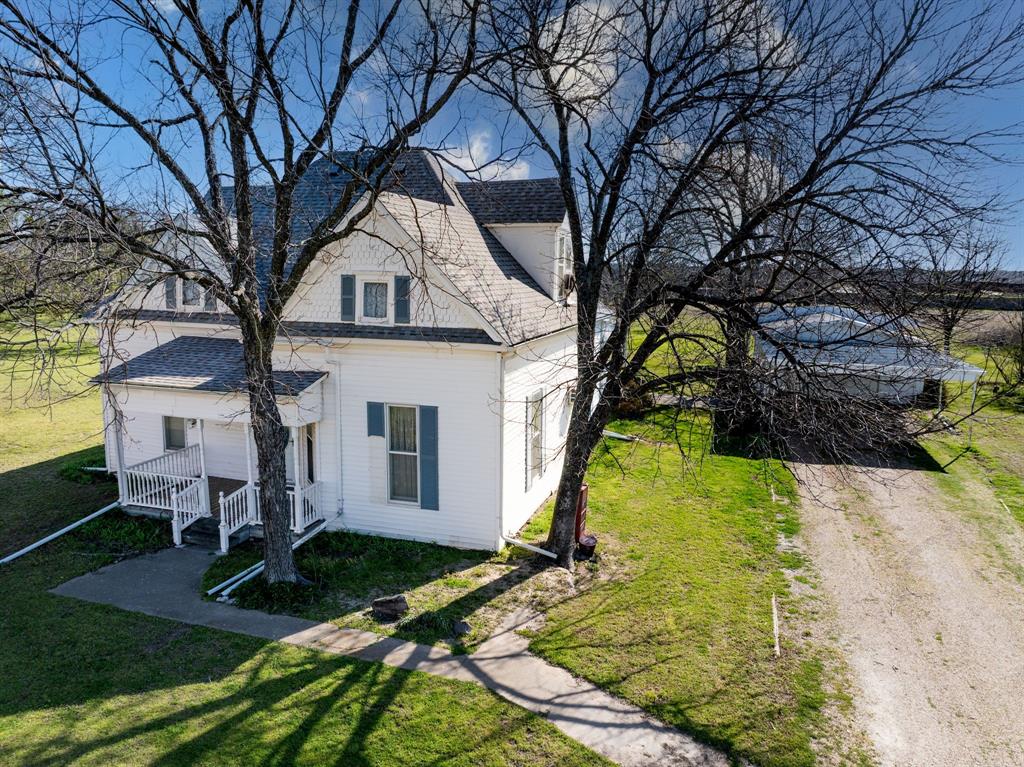 906 S Bell Street Property Photo