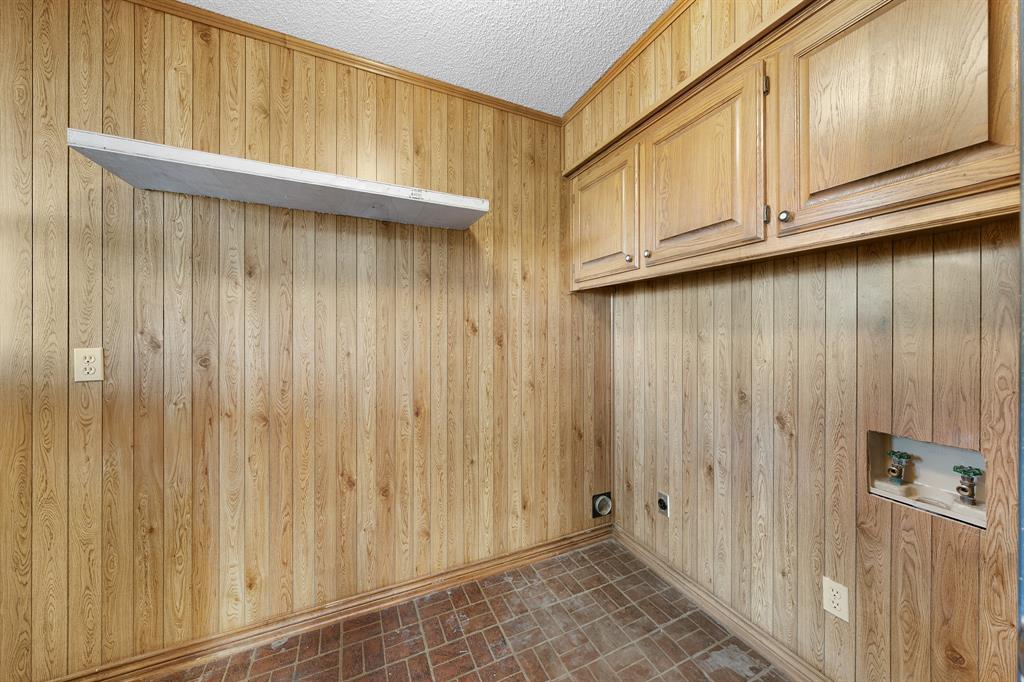 13409 County Road 349 Property Photo 17