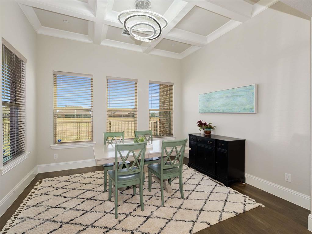 1040 Sugar Bars Drive Property Photo 7