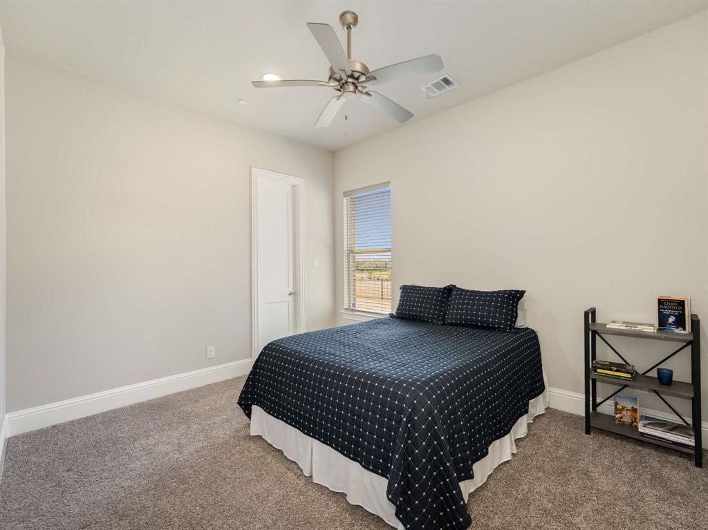 1040 Sugar Bars Drive Property Photo 19