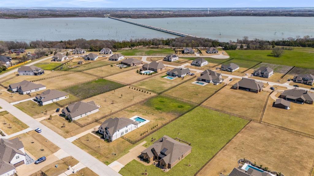 1040 Sugar Bars Drive Property Photo 34