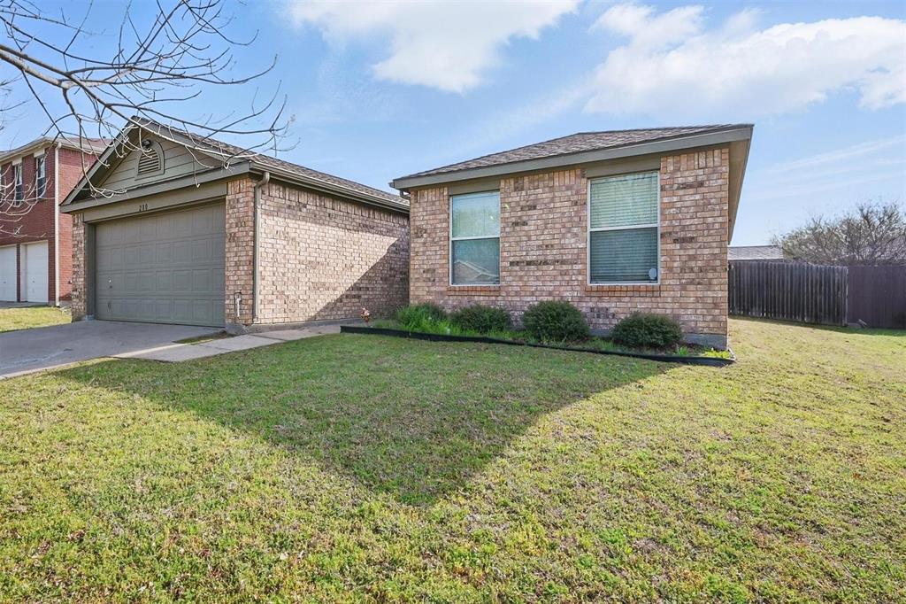 280 Salmon Lake Drive Property Photo