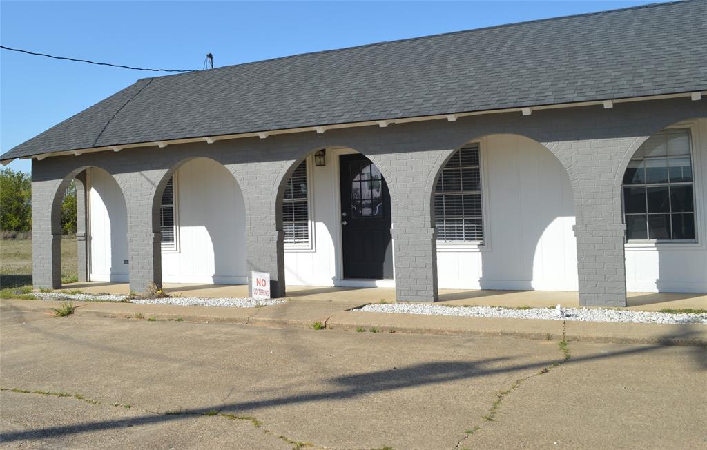 800 W Front Street Property Photo