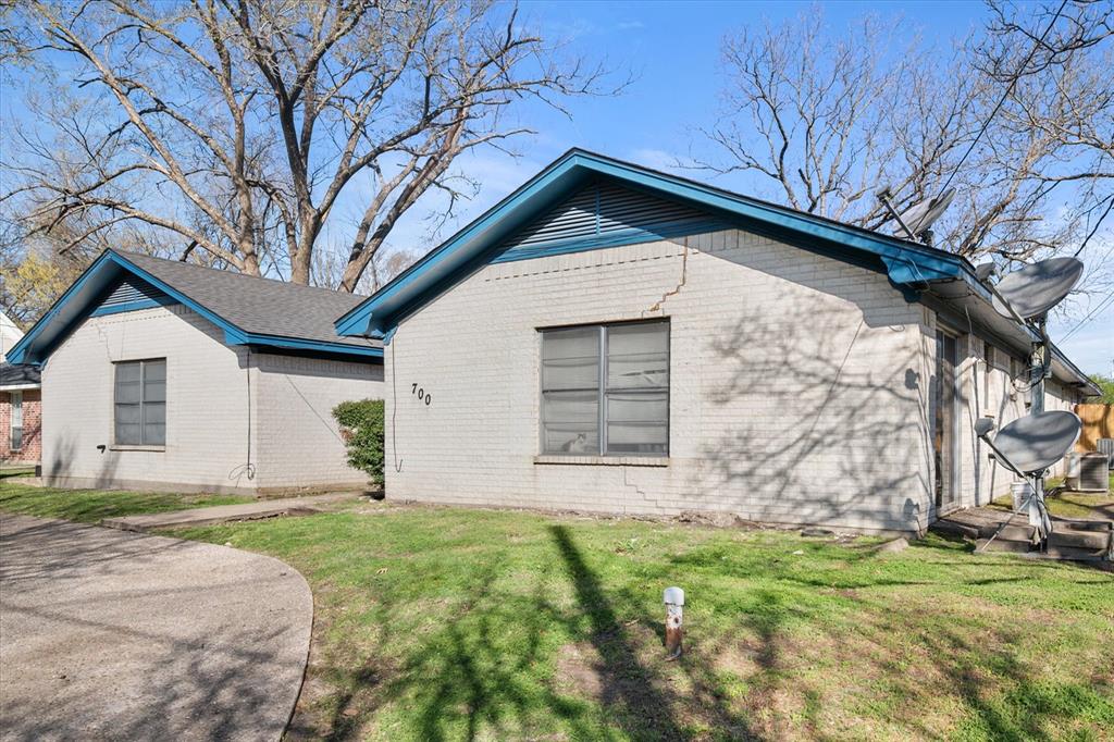 700 W 3rd Avenue Property Photo