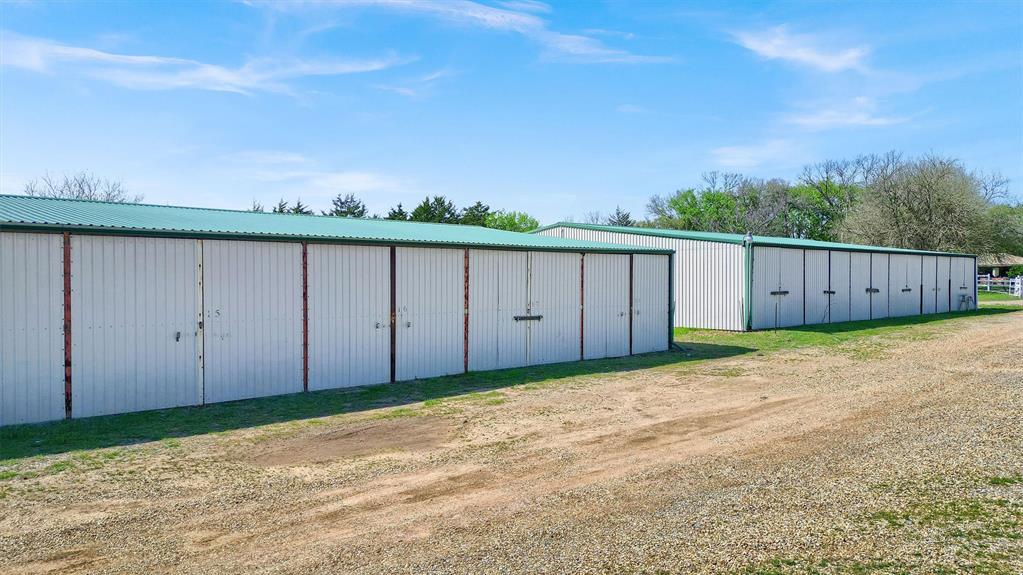 470 Lazy Acres Circle Property Photo 6