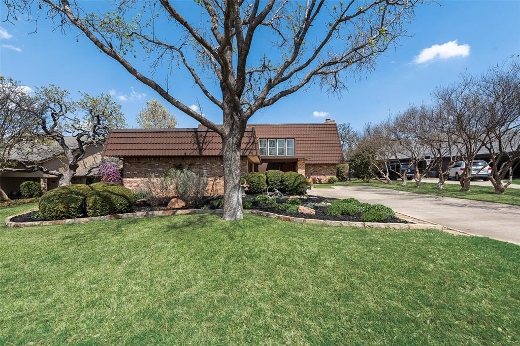 7 Riviera Court Property Photo