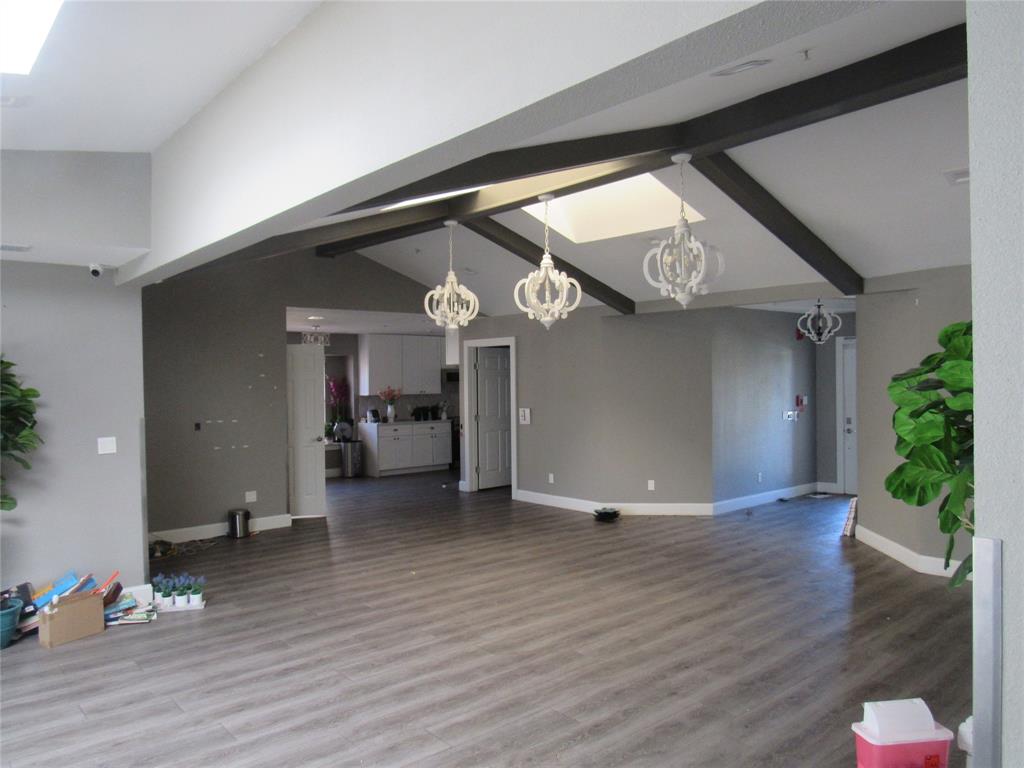 9754 Amberley Drive Property Photo 10