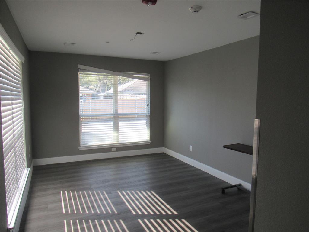 9754 Amberley Drive Property Photo 18