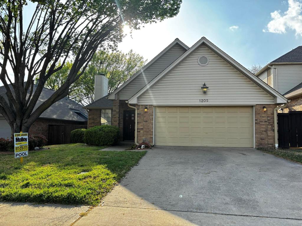 1205 Olde Towne Drive Property Photo