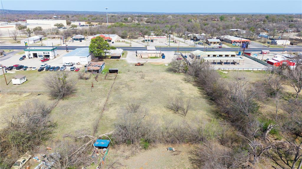 417,419,421 Early Boulevard Property Photo 10