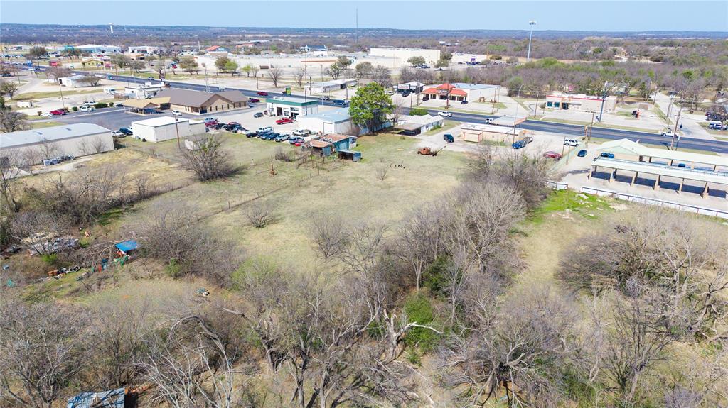417,419,421 Early Boulevard Property Photo 11