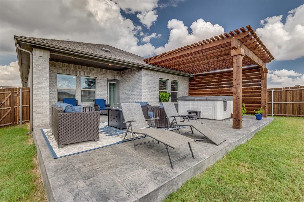 211 Mountain Meadow Lane Property Photo