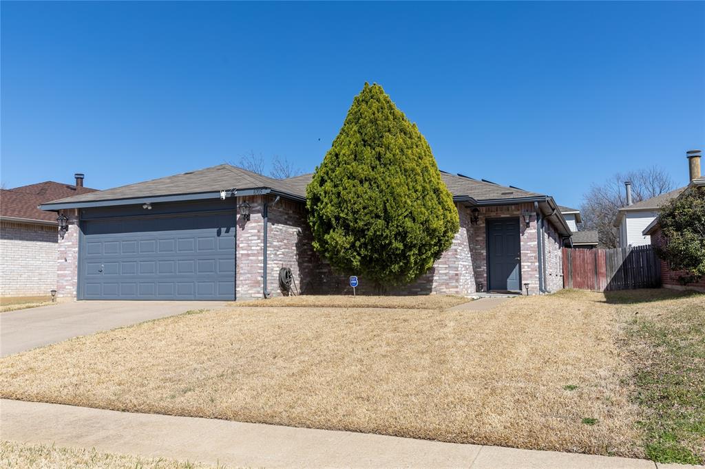 8705 Hunters Creek Court Property Photo