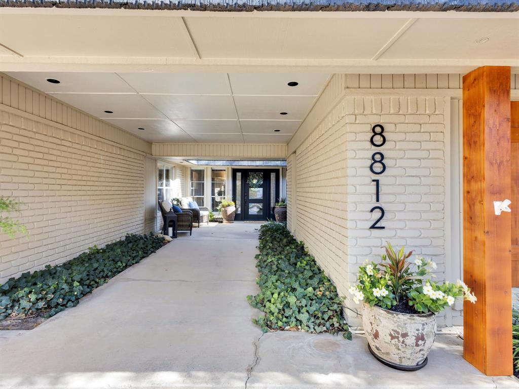8812 Random Road Property Photo