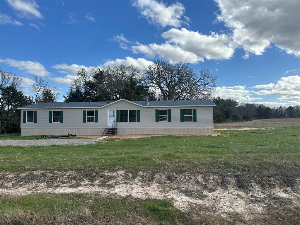 230 Largo Street Property Photo