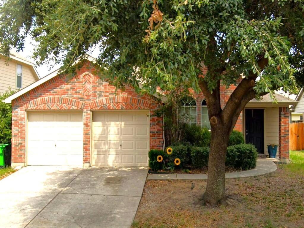 1505 Kittyhawk Drive Property Photo