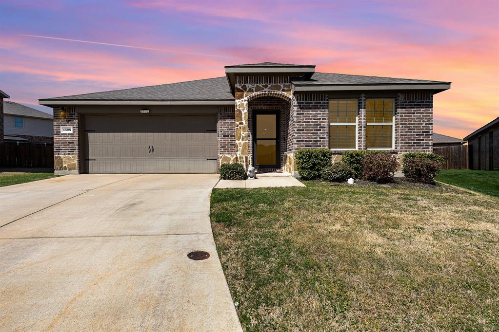 1308 Crystal Way Property Photo