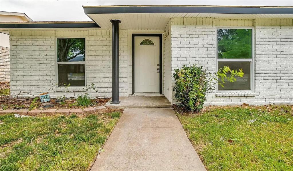 5041 Roberts Drive Property Photo