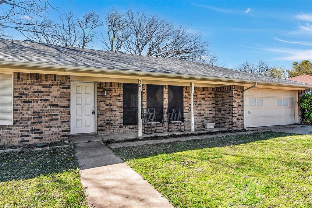 751 W Jefferson Street Property Photo