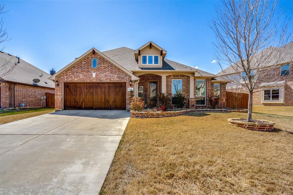 7319 Vienta Point Property Photo