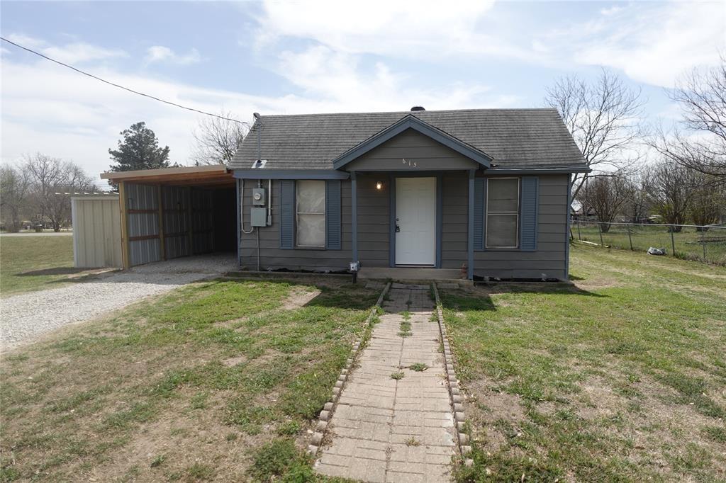 615 E Elm Street Property Photo
