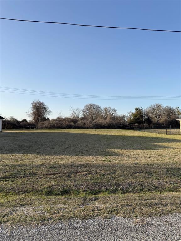 22288 Westmeadow Drive Property Photo