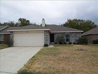 8007 Megan Way Property Photo 1