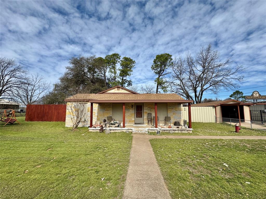5920 Walnut Creek Drive Property Photo
