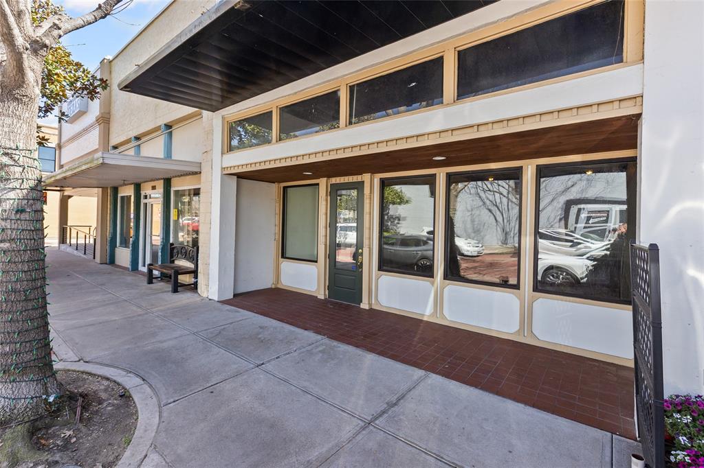 204 Main Street Property Photo