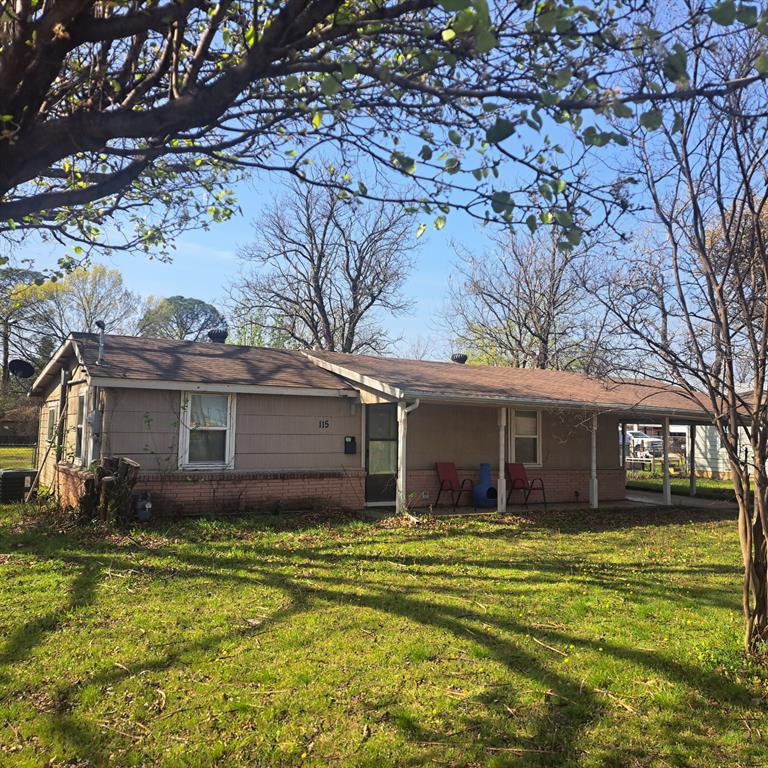 115 Ross Avenue Property Photo