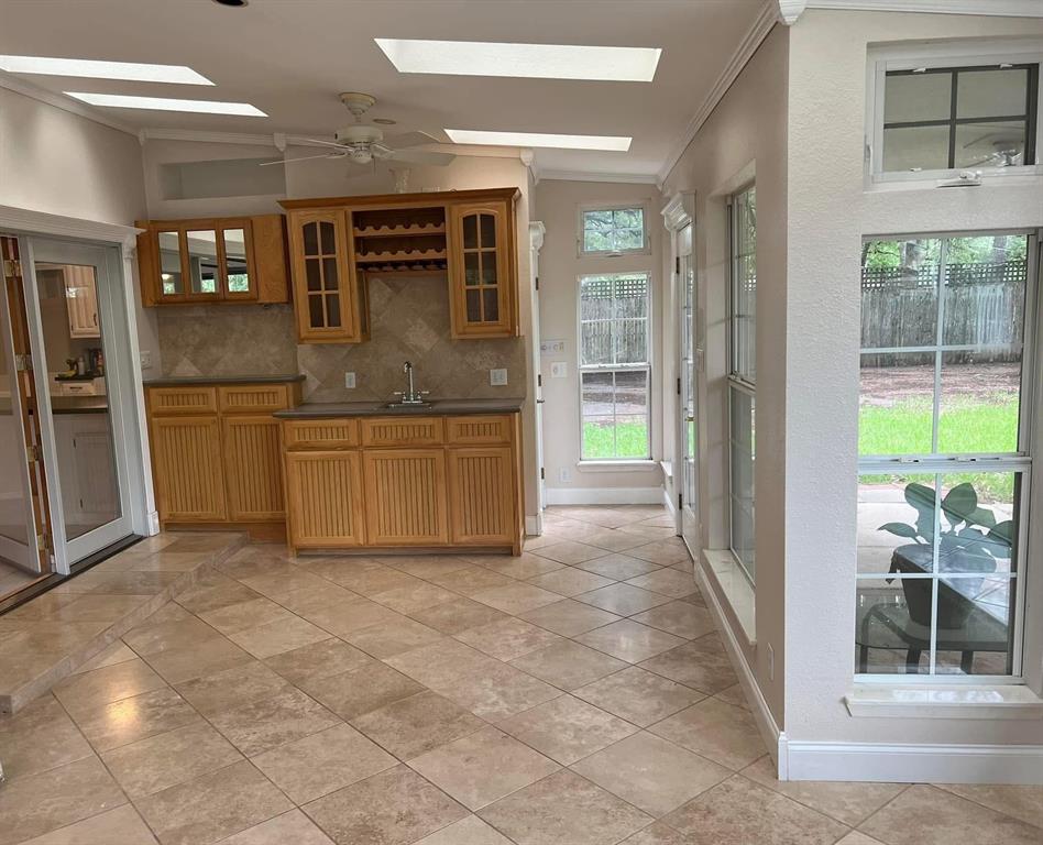 5702 Teasley Lane Property Photo 11
