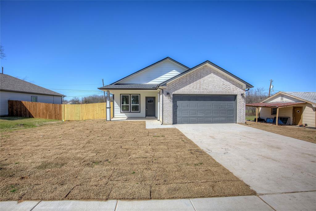 1824 College Street Property Photo