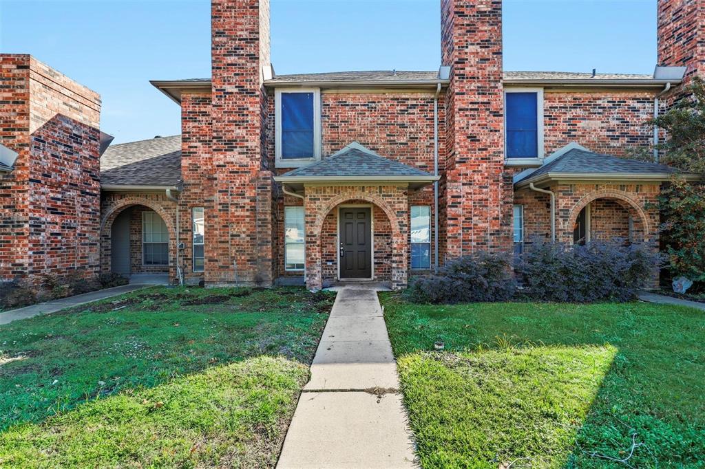 806 Custer Street Property Photo