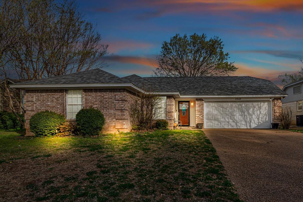 3828 Huntwick Drive Property Photo